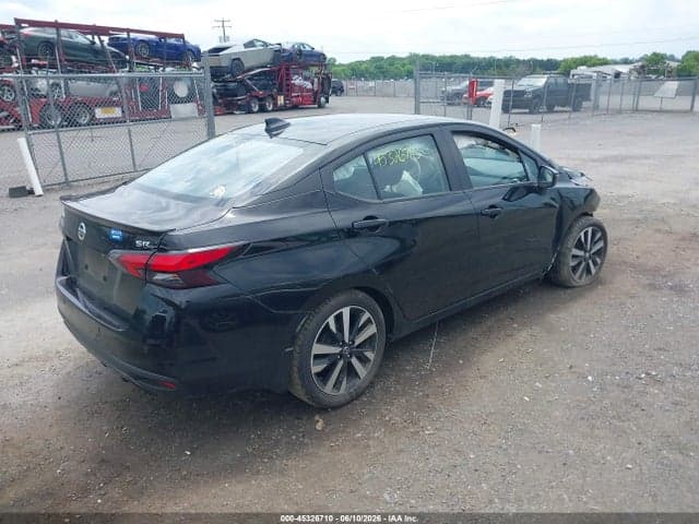 2022 NISSAN VERSA 1.6 SR XTRONIC CVT 4