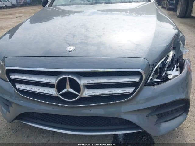2017 MERCEDES-BENZ E 300 4MATIC 18