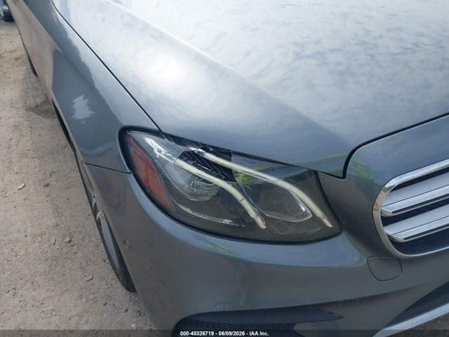 2017 MERCEDES-BENZ E 300 4MATIC 19