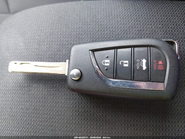 2020 TOYOTA COROLLA LE 11
