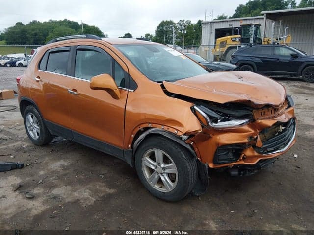 2017 CHEVROLET TRAX LT - 1