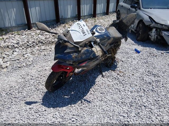 2026 KAWASAKI EX500 2