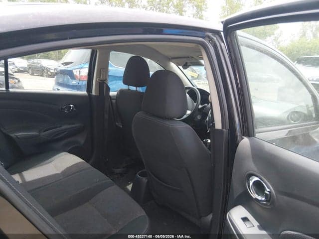 2019 NISSAN VERSA 1.6 SV 8