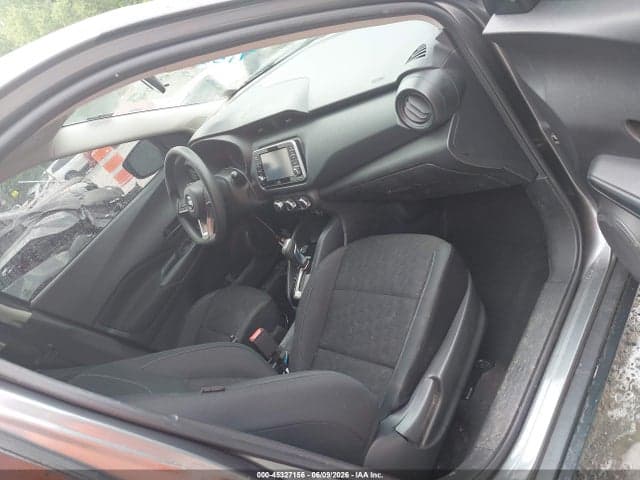 2021 NISSAN KICKS S XTRONIC CVT 5