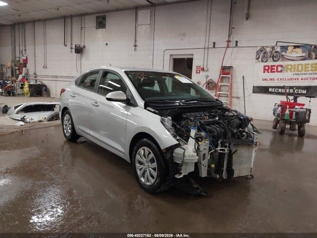 2022 HYUNDAI ACCENT SE - 1