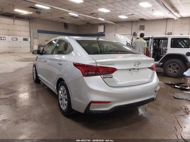 2022 HYUNDAI ACCENT SE 3