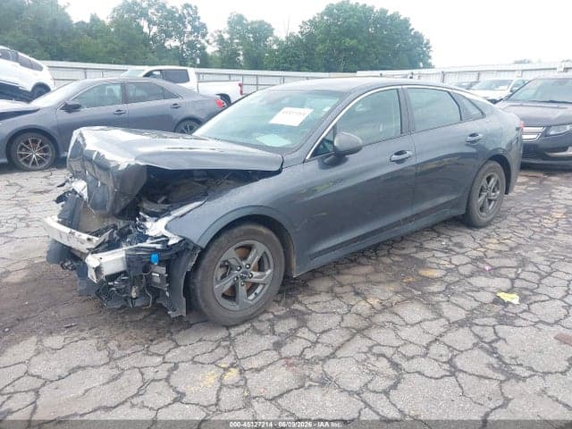 2022 KIA K5 LXS 2