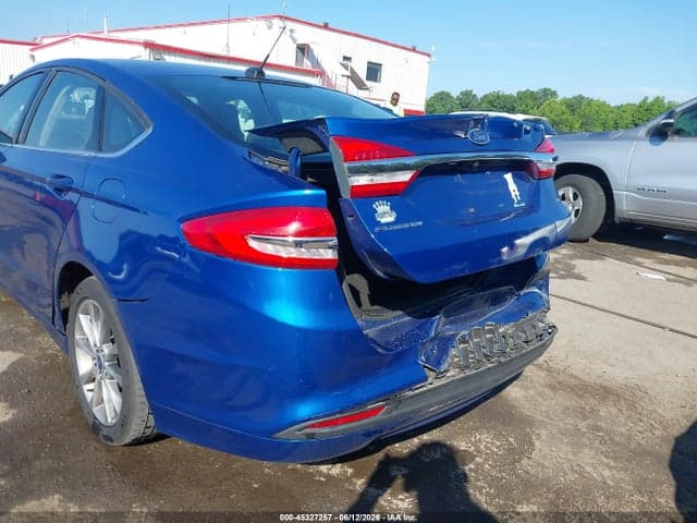 2017 FORD FUSION SE 6
