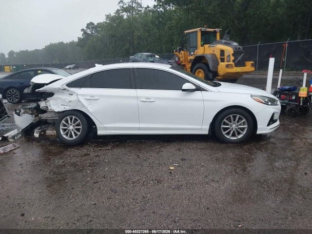 2018 HYUNDAI SONATA SE 14