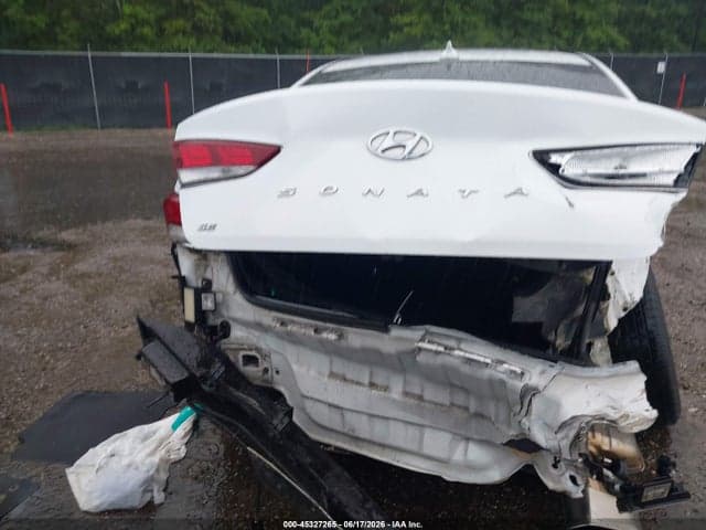2018 HYUNDAI SONATA SE 17