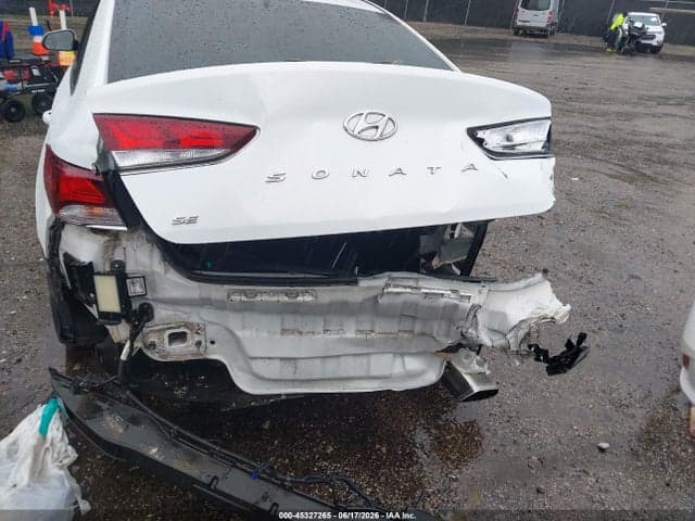 2018 HYUNDAI SONATA SE 6