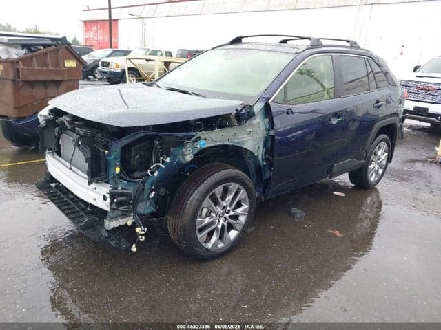 2025 TOYOTA RAV4 XLE PREMIUM 2