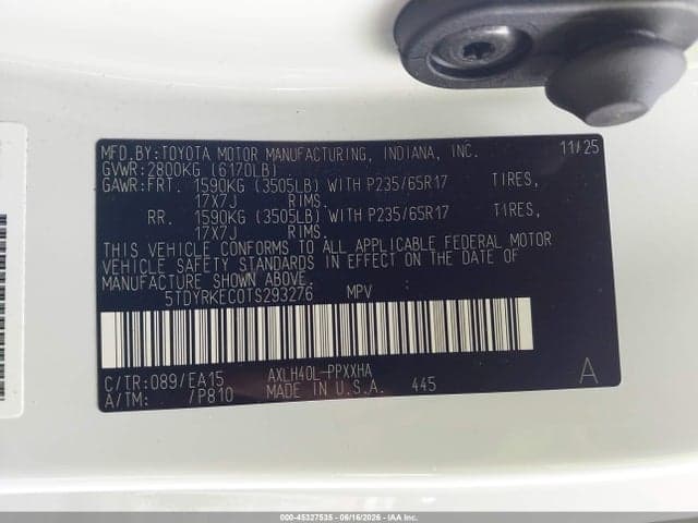 2026 TOYOTA SIENNA XLE 9
