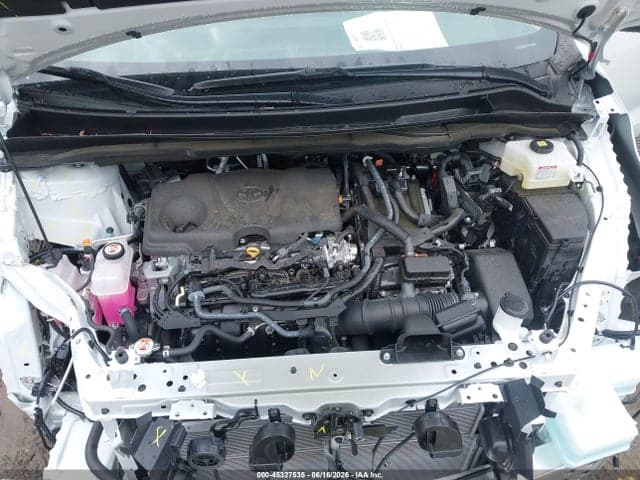 2026 TOYOTA SIENNA XLE 10
