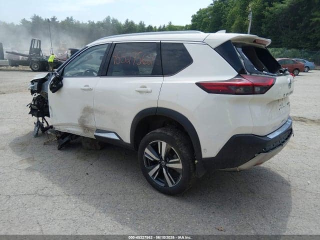 2021 NISSAN ROGUE PLATINUM INTELLIGENT AWD 3