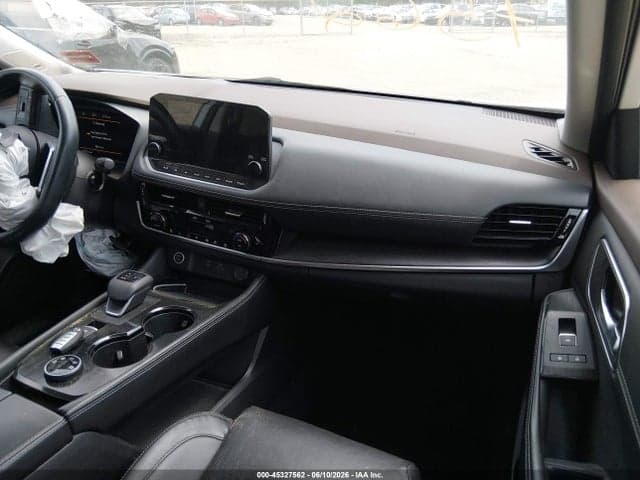 2021 NISSAN ROGUE PLATINUM INTELLIGENT AWD 5