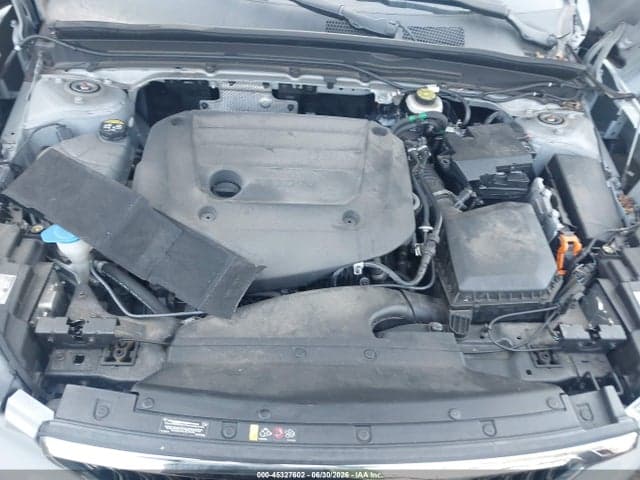 2025 VOLVO XC40 B5 CORE BRIGHT THEME 10