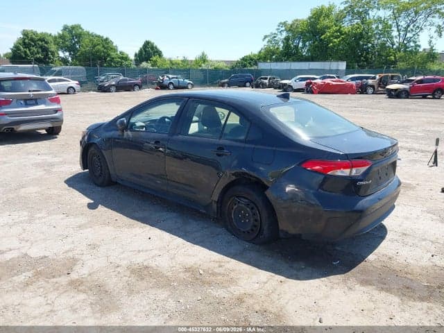 2021 TOYOTA COROLLA LE 3