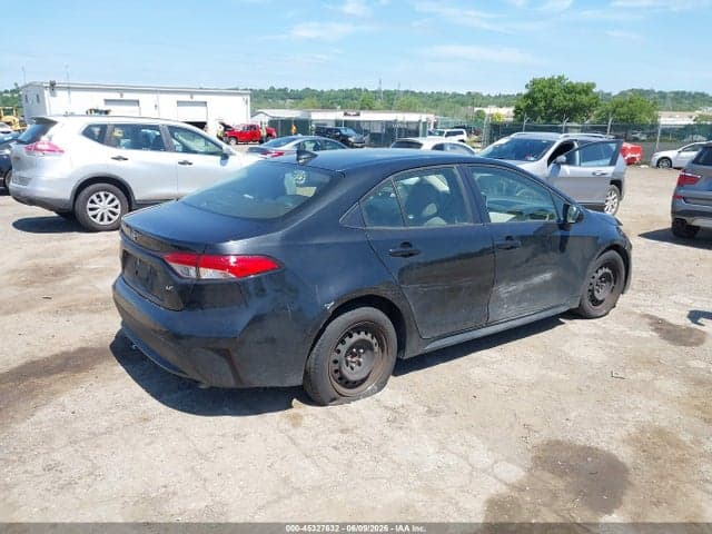 2021 TOYOTA COROLLA LE 4