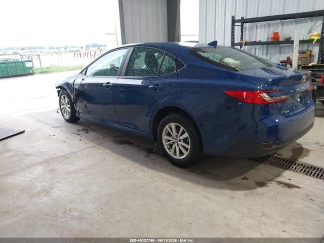 2025 TOYOTA CAMRY LE 3