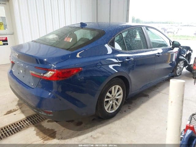 2025 TOYOTA CAMRY LE 4