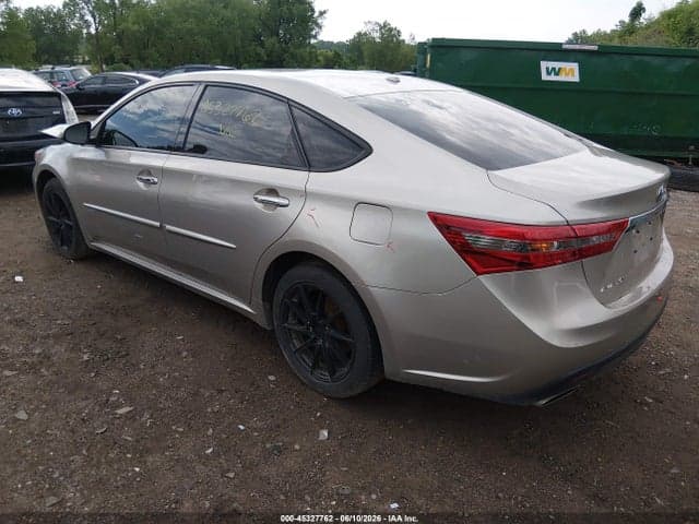 2017 TOYOTA AVALON XLE 3
