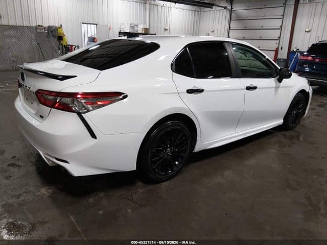 2019 TOYOTA CAMRY SE 5