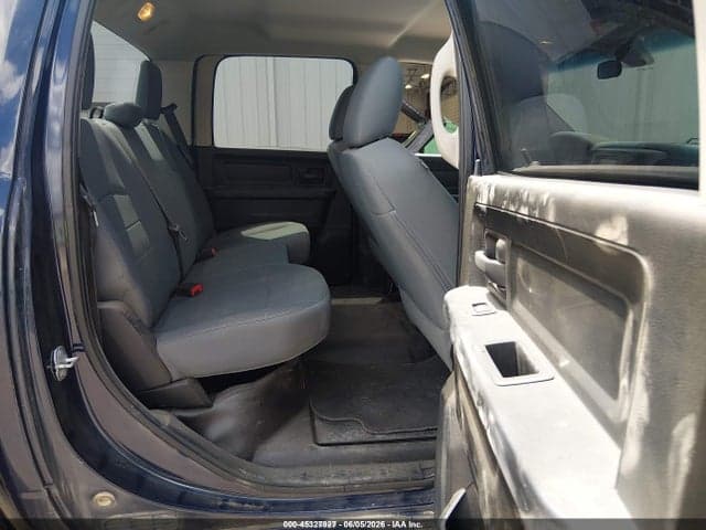 2017 RAM 1500 8