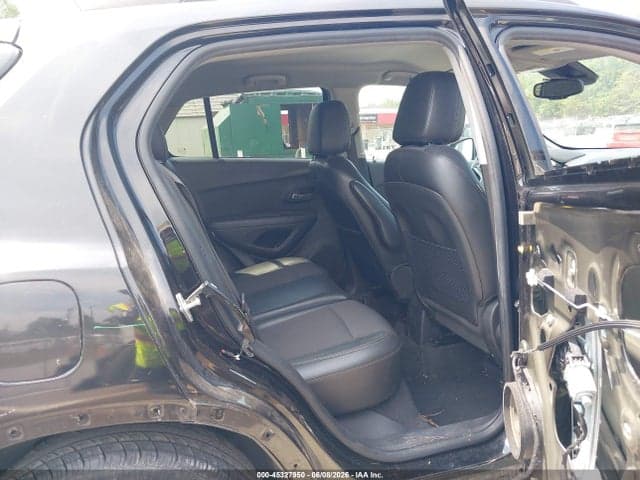 2019 CHEVROLET TRAX LT 8