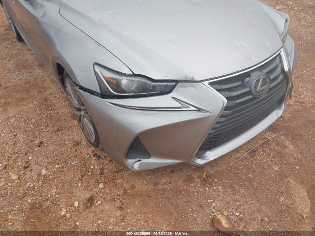 2017 LEXUS IS 200T 17