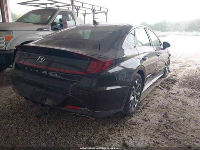 2022 HYUNDAI SONATA SEL 4