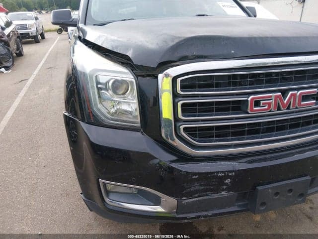 2017 GMC YUKON SLT 17
