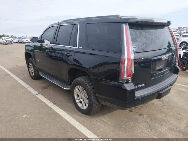 2017 GMC YUKON SLT 3