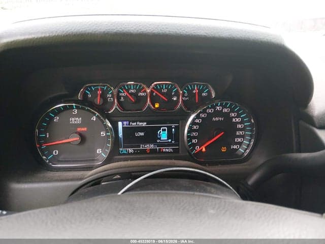 2017 GMC YUKON SLT 7