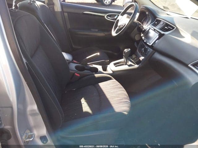 2019 NISSAN SENTRA SV 5
