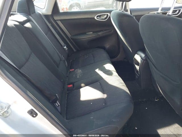 2019 NISSAN SENTRA SV 8