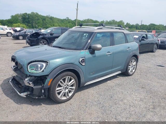 2021 MINI COUNTRYMAN COOPER 2
