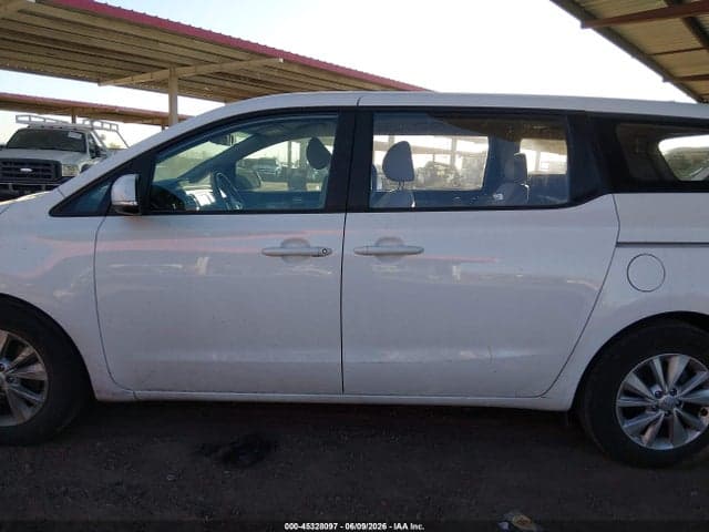 2018 KIA SEDONA L 15