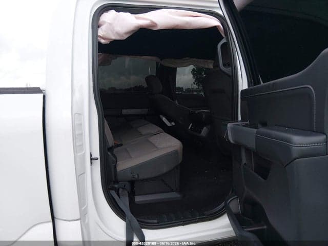 2024 FORD F-150 XLT 8
