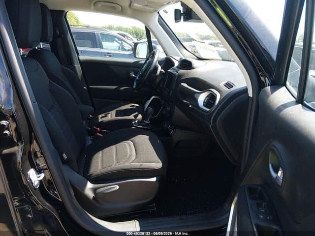 2021 JEEP RENEGADE LATITUDE 4X4 5