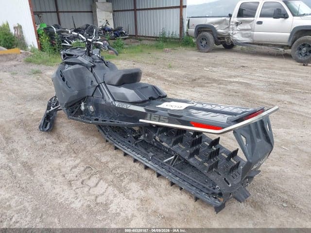 2020 SKI-DOO SUMMIT SP 850 E-TEC 3