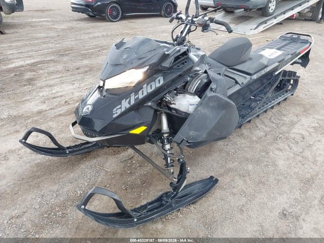 2020 SKI-DOO SUMMIT SP 850 E-TEC 6