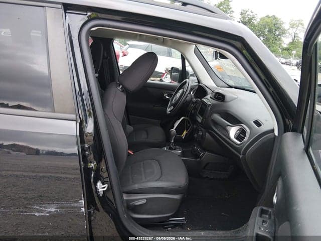 2019 JEEP RENEGADE LATITUDE 4X4 5
