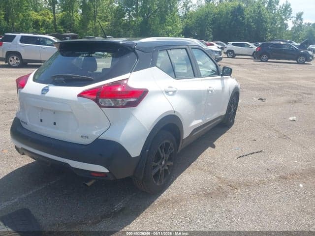 2020 NISSAN KICKS SR XTRONIC CVT 4
