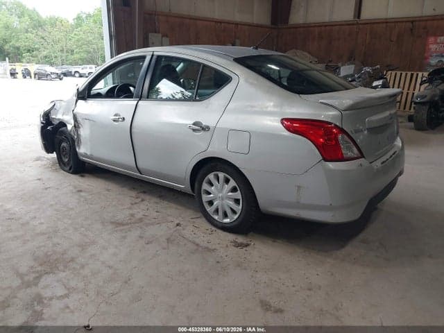 2018 NISSAN VERSA 1.6 SV 3