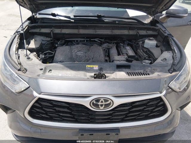 2021 TOYOTA HIGHLANDER L 10