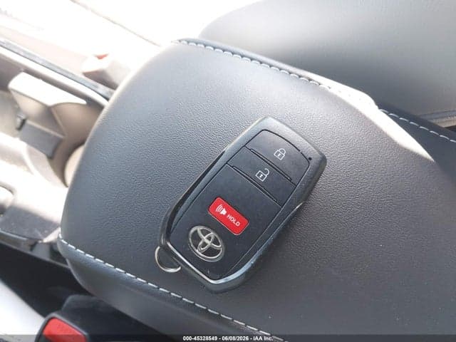 2024 TOYOTA COROLLA XSE 11