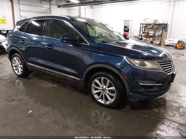 2015 LINCOLN MKC 1
