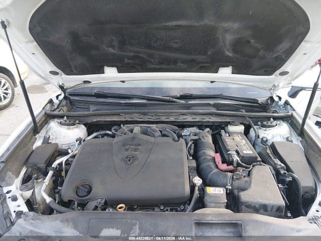 2018 TOYOTA CAMRY XLE V6 10