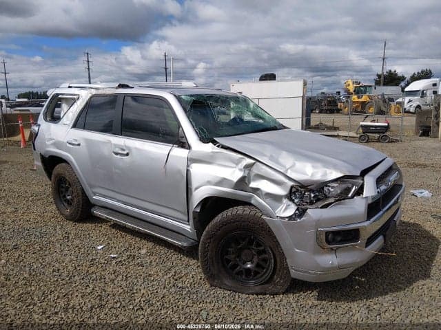 2017 TOYOTA 4RUNNER LIMITED 1
